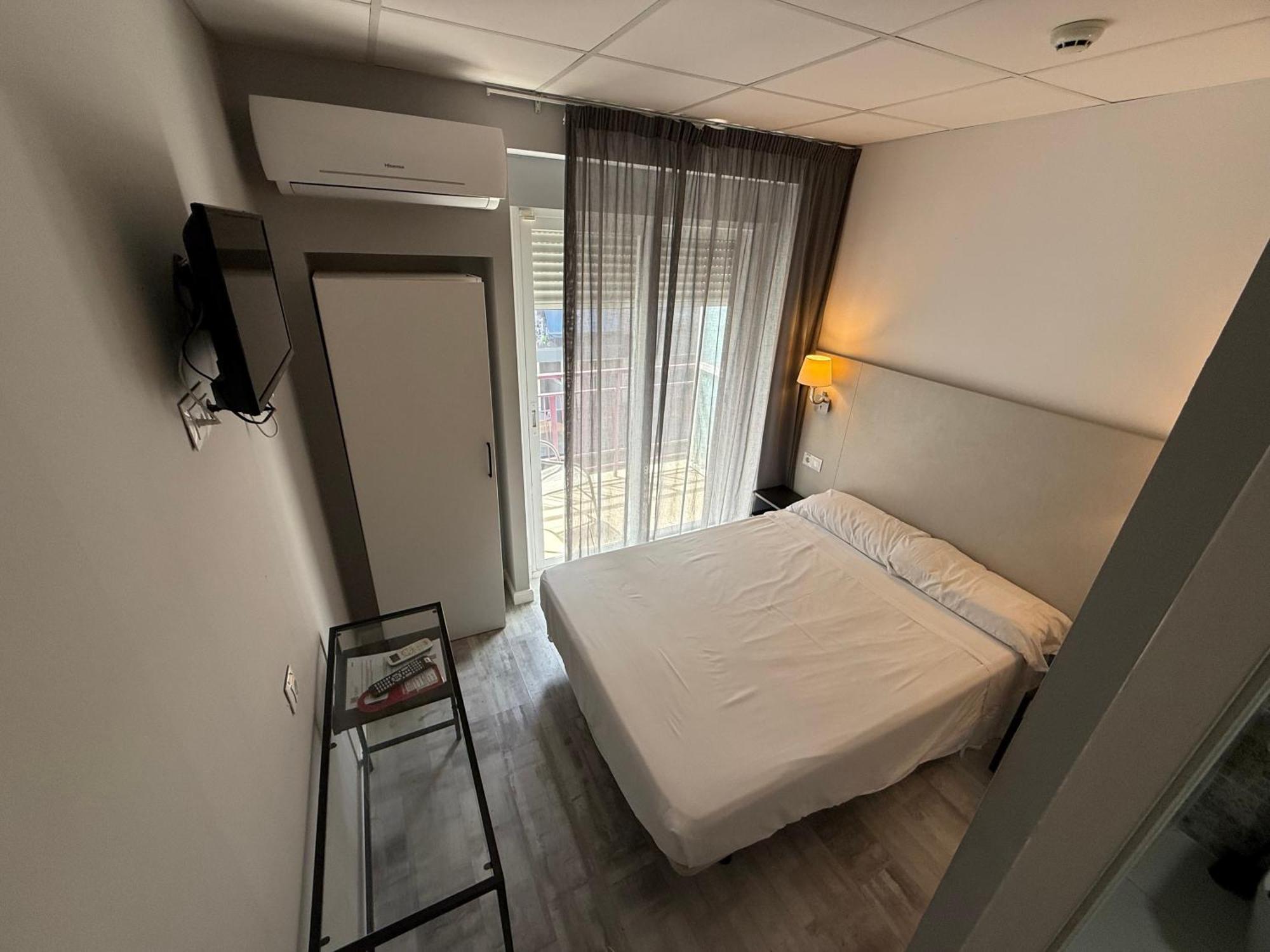 Hotel Bed And Breakfast Benidorm 2* Benidorm