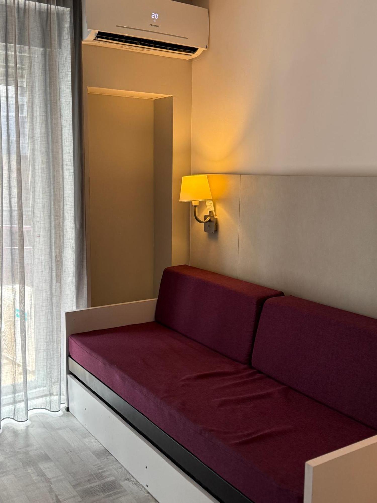 Hotel Bed And Breakfast Benidorm 2* Benidorm