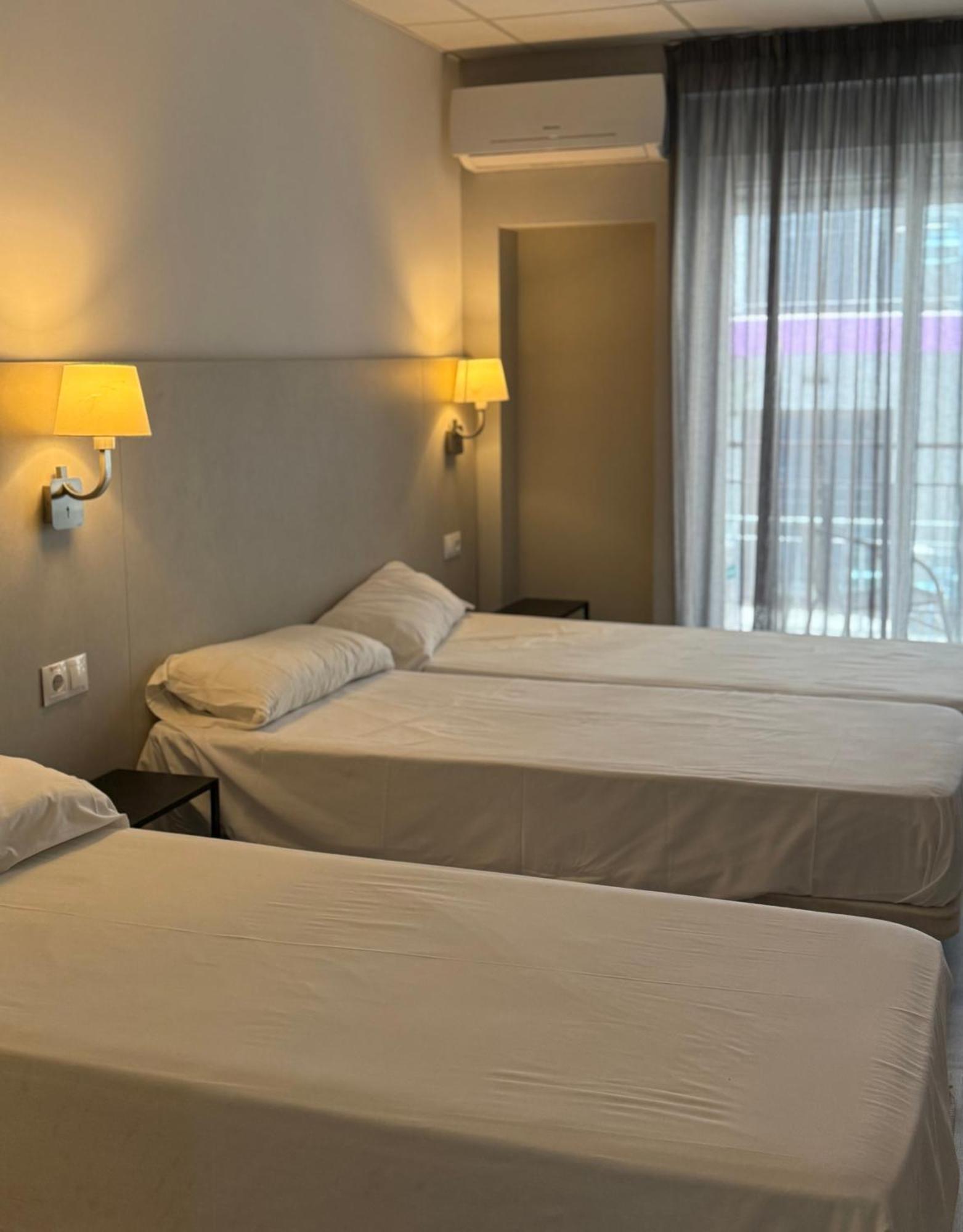 Hotel Hotel Bed And Breakfast Benidorm 2*