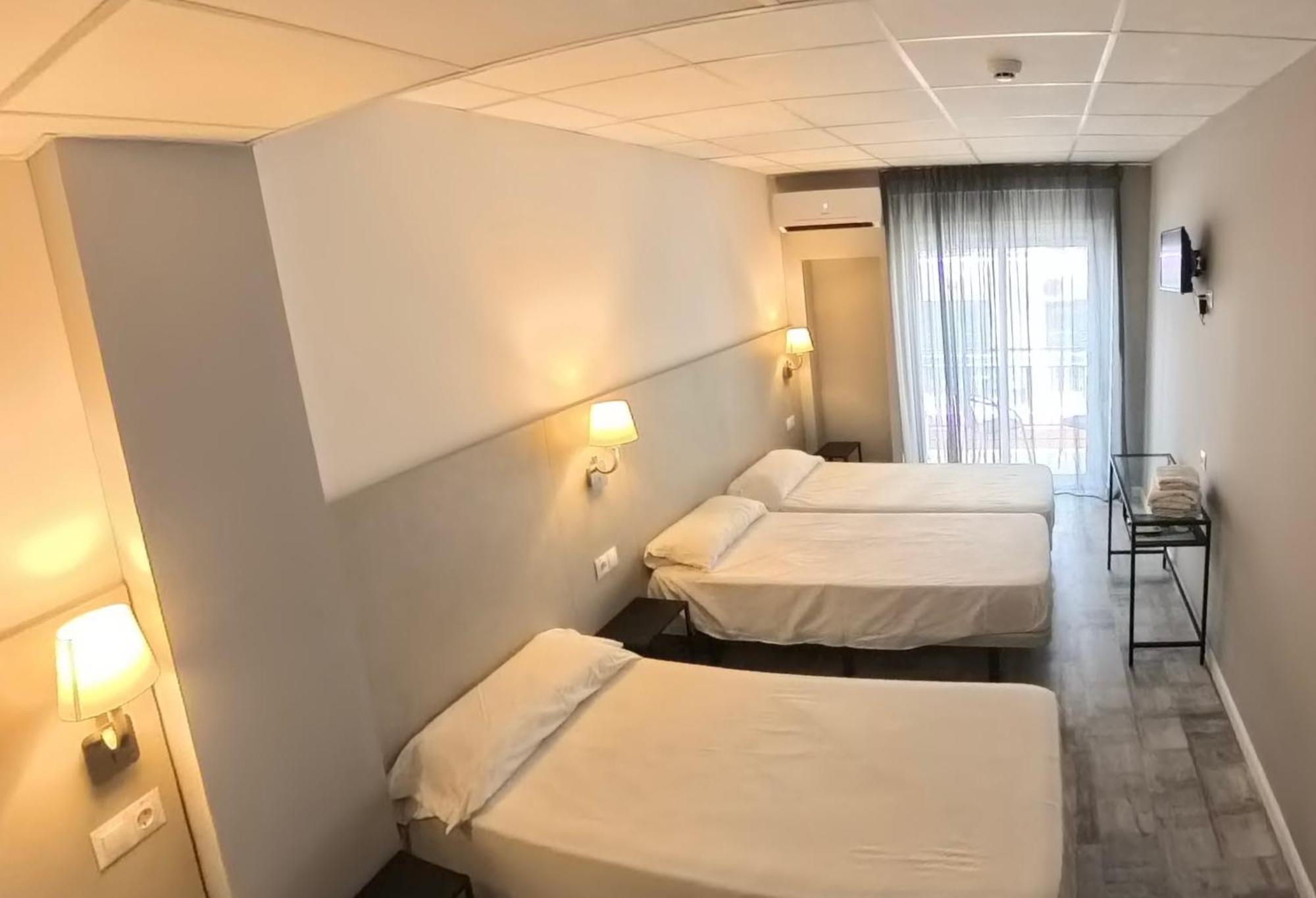 Hotel Bed And Breakfast Benidorm 2* Benidorm
